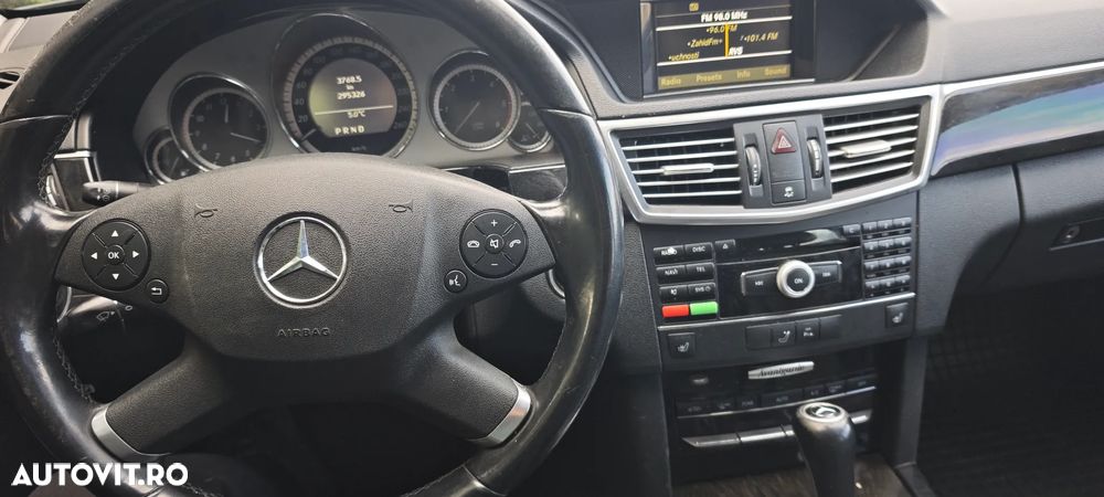 Mercedes-Benz E 200 T CDI DPF BlueEFFICIENCY Automatik Avantgarde - 8