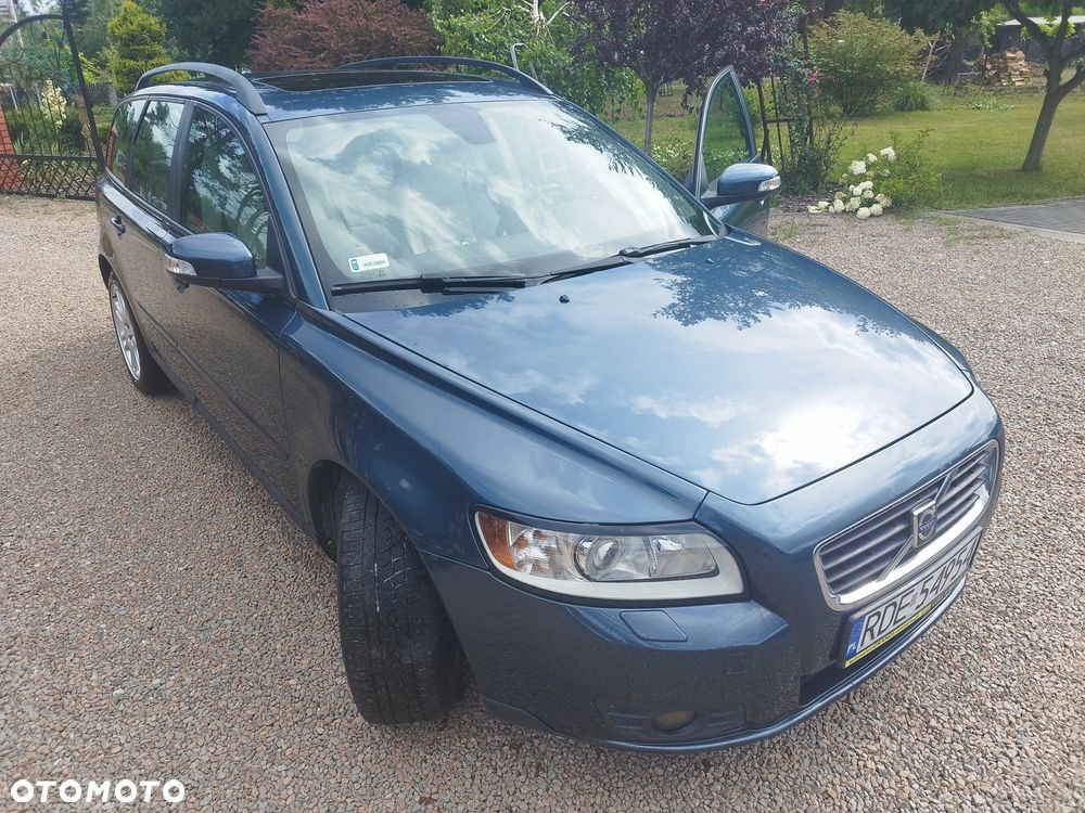 Volvo V50 - 1