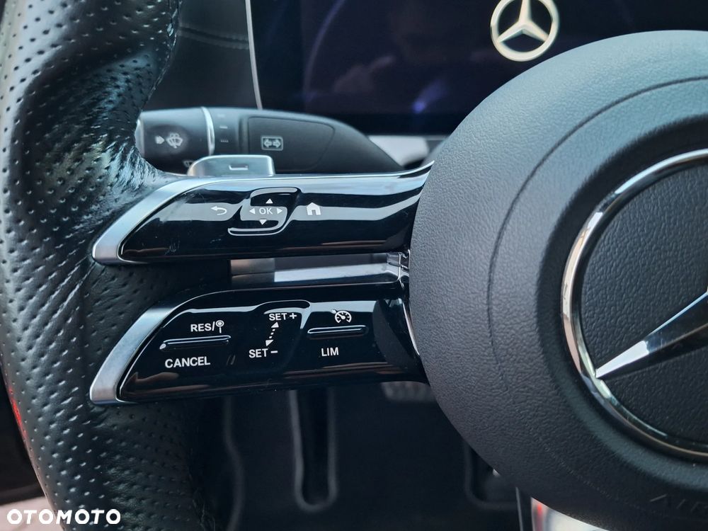 Mercedes-Benz Klasa E 220 d 4-Matic AMG - 13