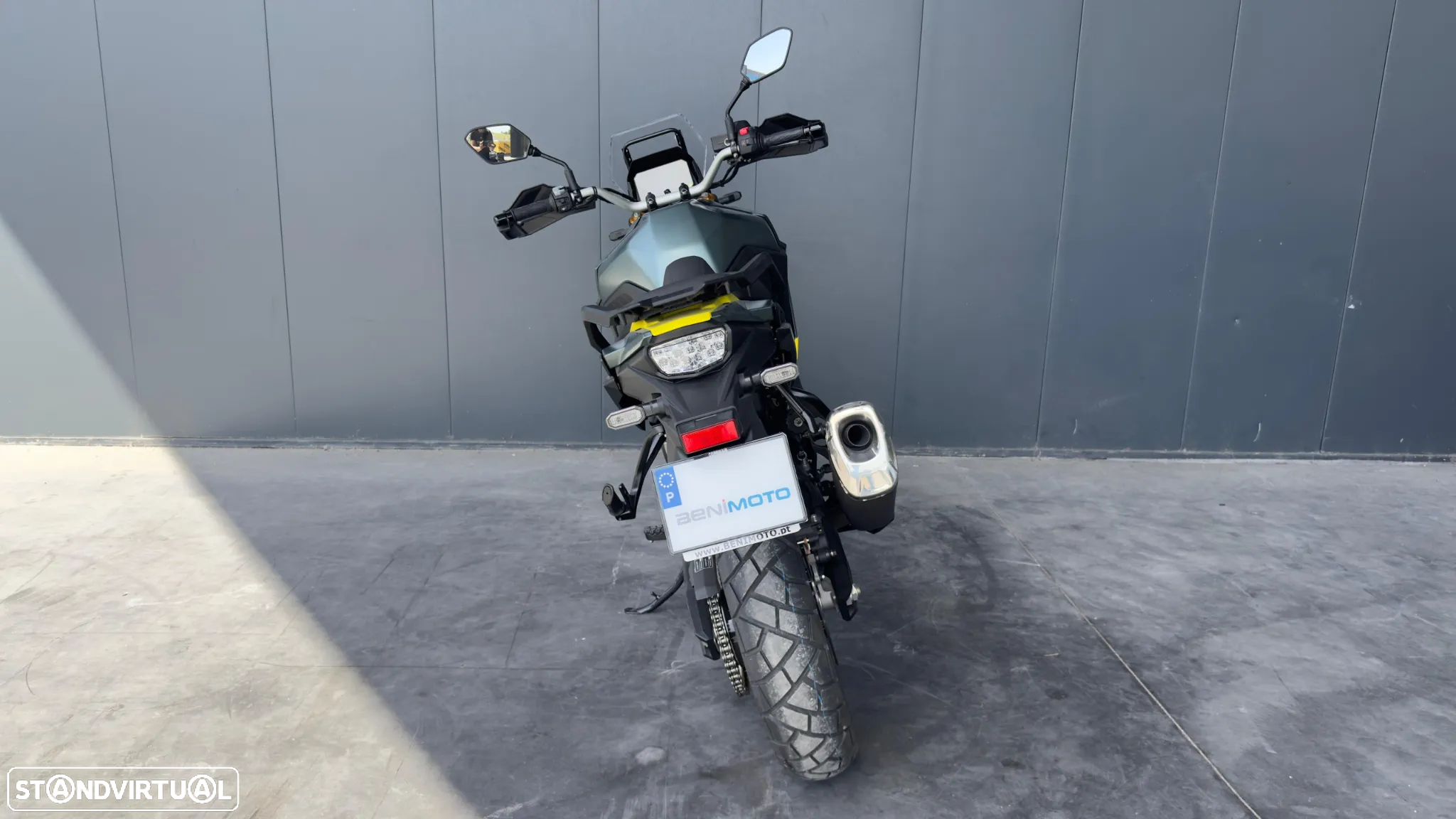 Suzuki DL VSTROM 800 DE - 4