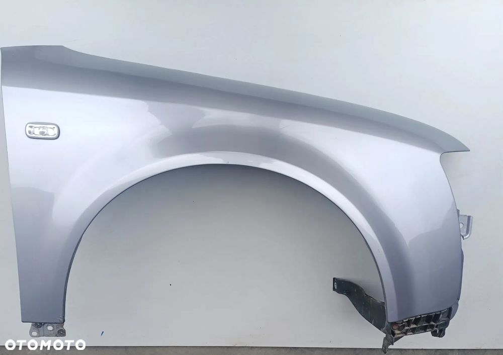 BŁOTNIK PRAWY PRZÓD -AUDI A4/ B6 - KOLOR -LY7H - 1