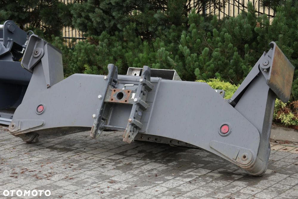Podpory do koparki Volvo EW160 Łapy stopy stabilizatory do koparki kołowej - 1