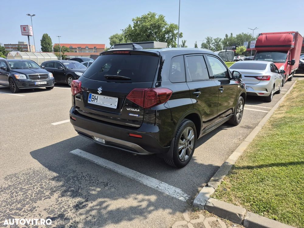 Suzuki Vitara 1.4 Boosterjet MHEV Passion - 2