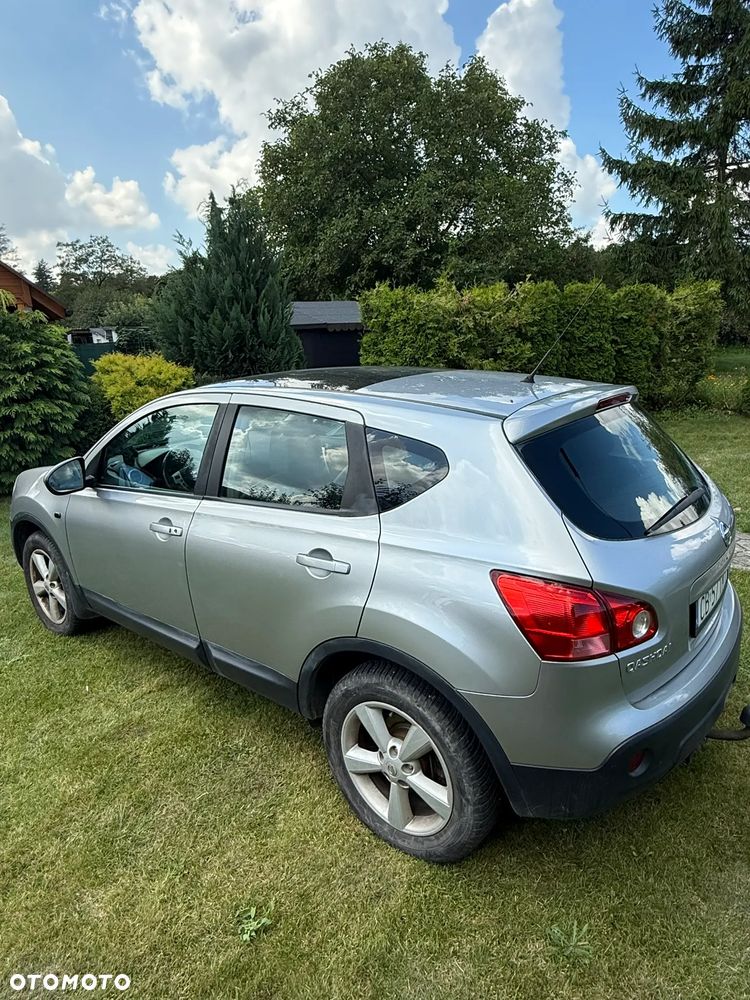Nissan Qashqai 2.0 4x4 Tekna - 3