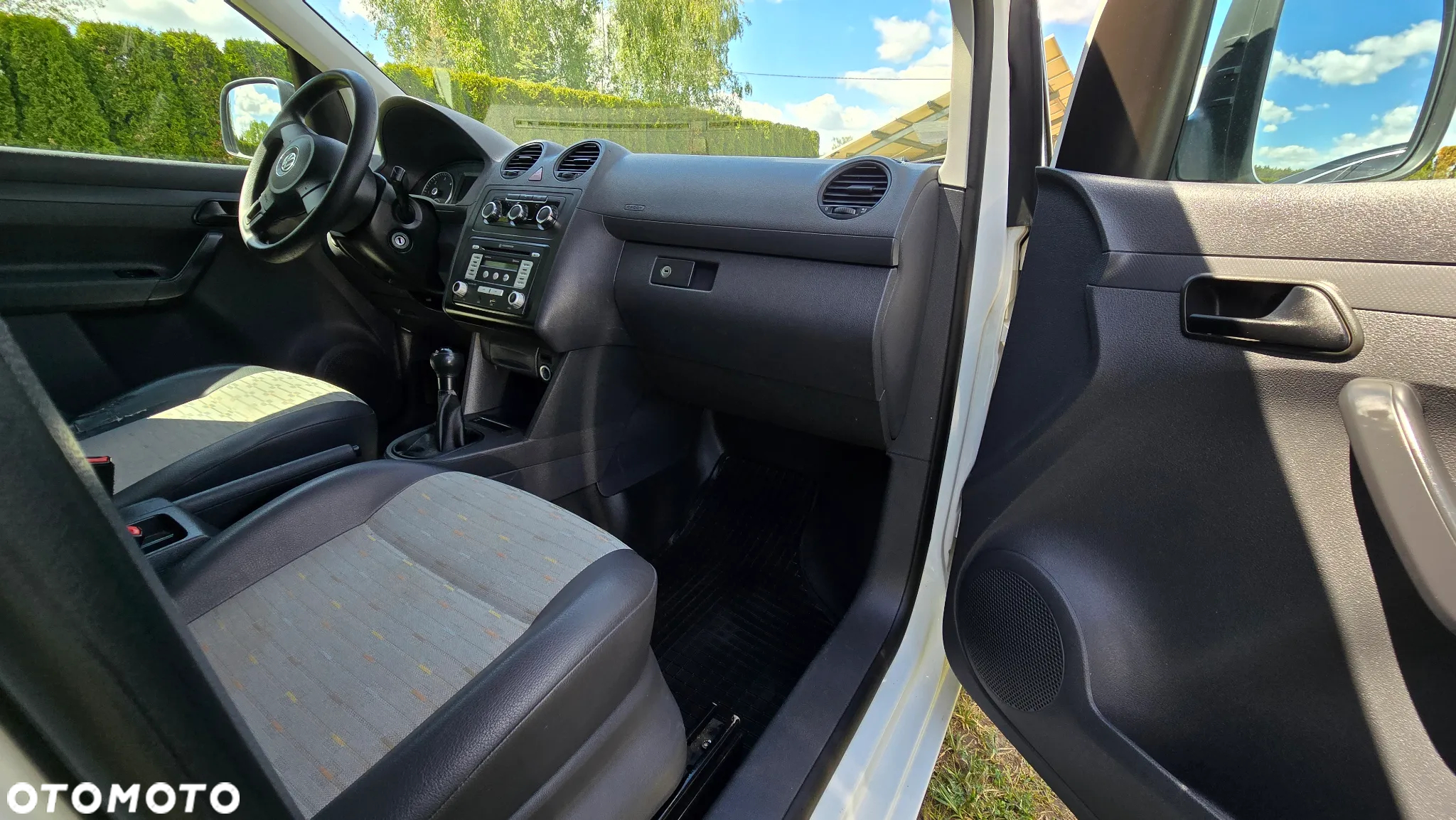Volkswagen Caddy - 9