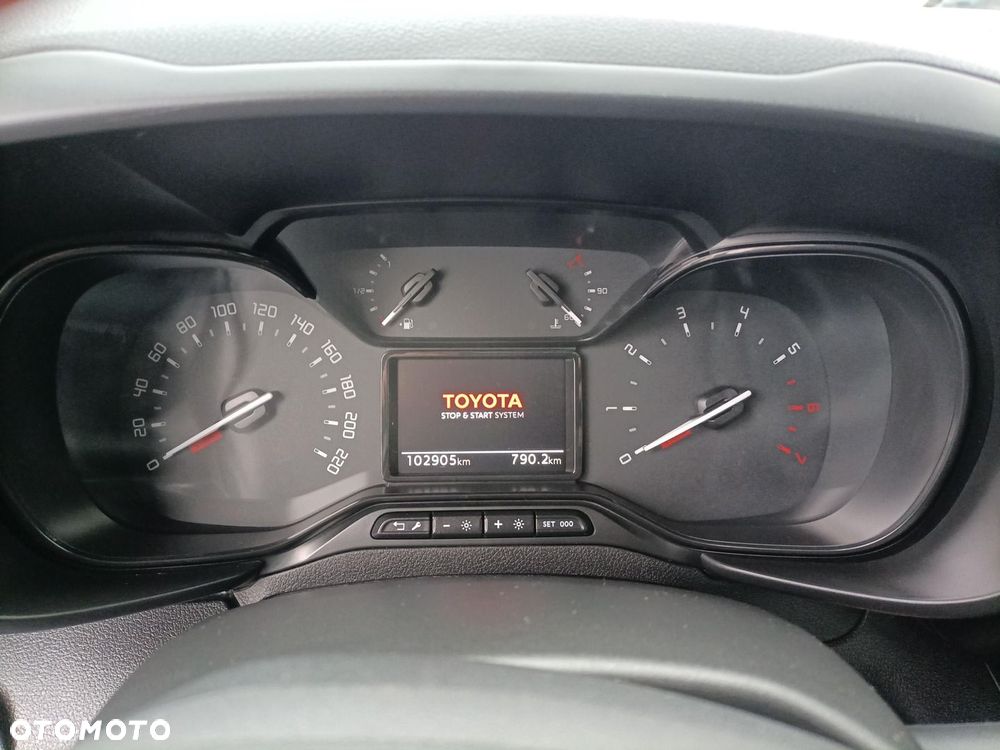 Toyota Proace City Verso 1.5 D-4D Business - 14