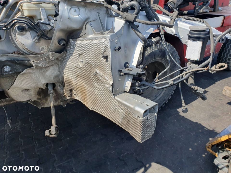 ĆWIARTKA LEWA PRZÓD AUDI A8 D4 - 2