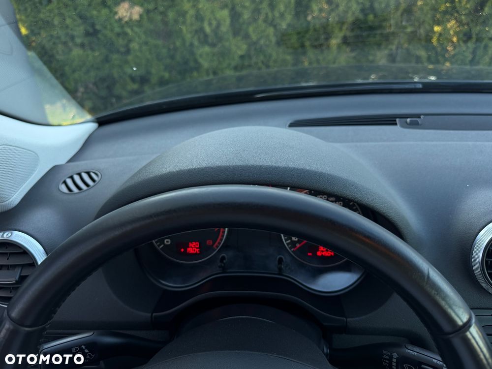 Audi A3 Sportback 1.6 Attraction - 30