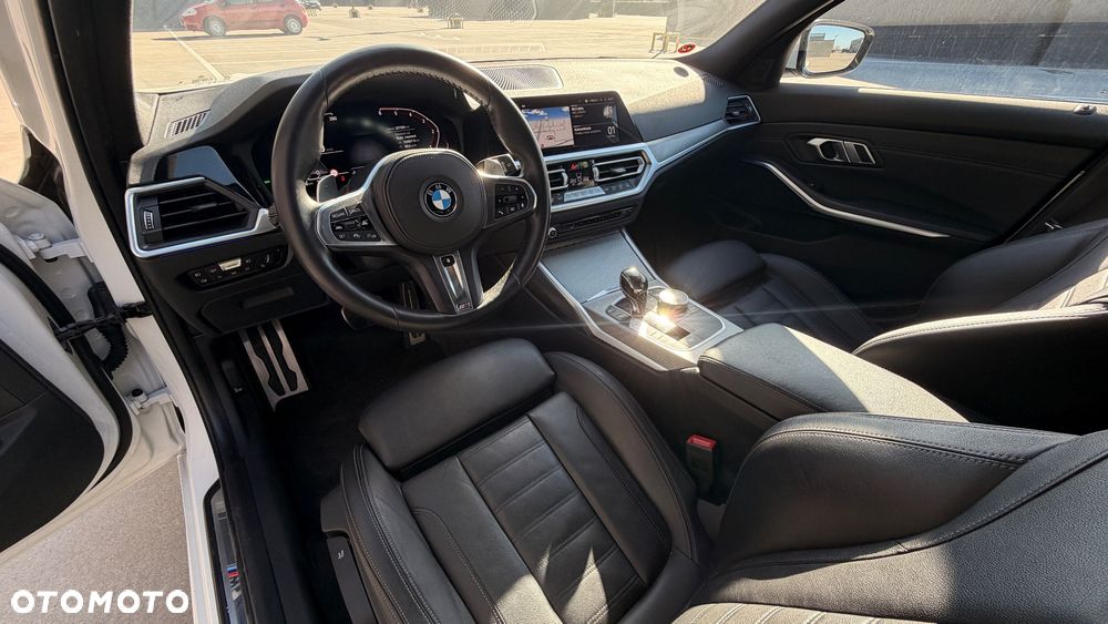 BMW Seria 3 320d M Sport sport - 8