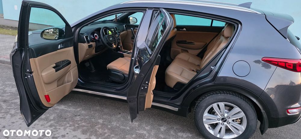 Kia Sportage 2.0 CRDI Business Line 4WD - 26