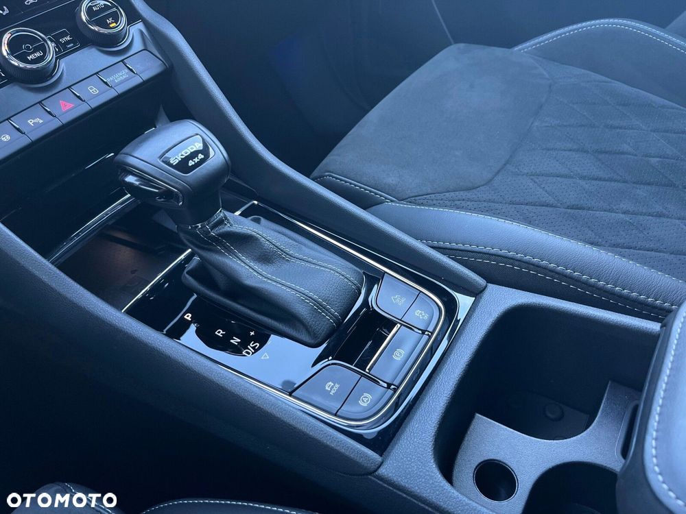 Skoda Kodiaq 2.0 TDI 4x4 Sportline DSG - 24