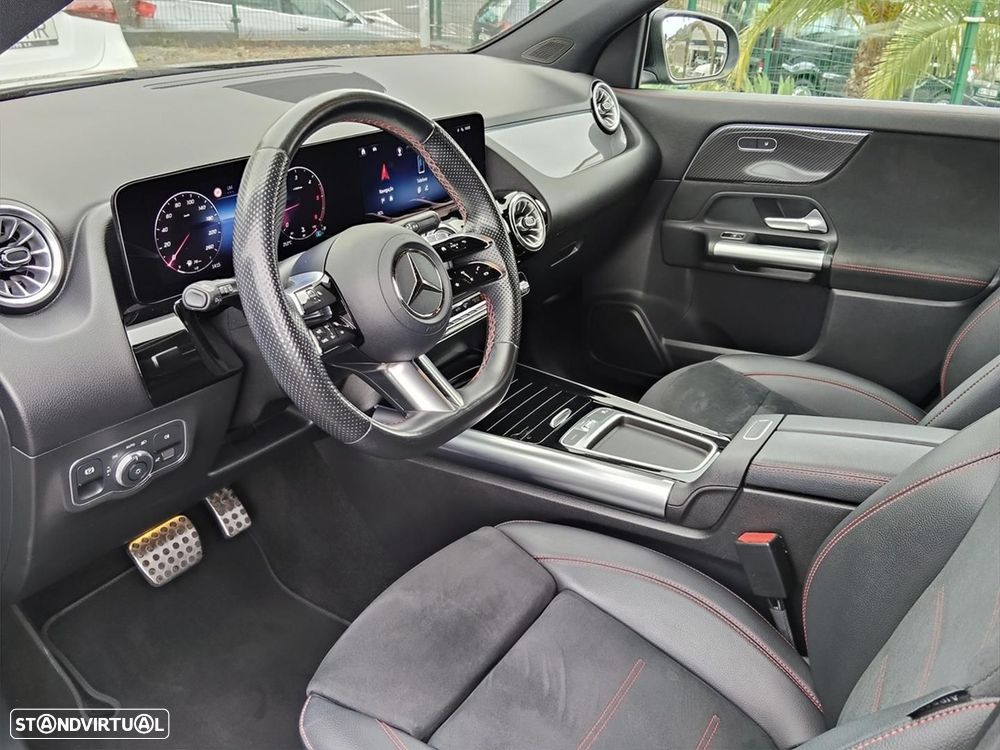 Mercedes-Benz GLA 180 d AMG Line - 9