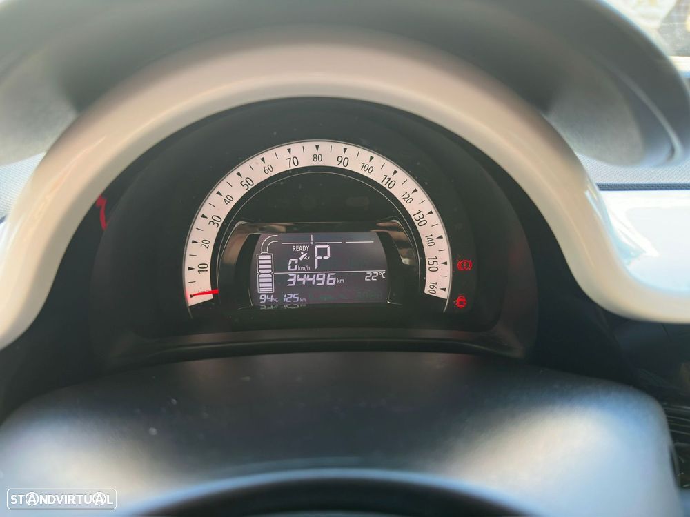 Renault Twingo Z.E. 22 Intens - 14