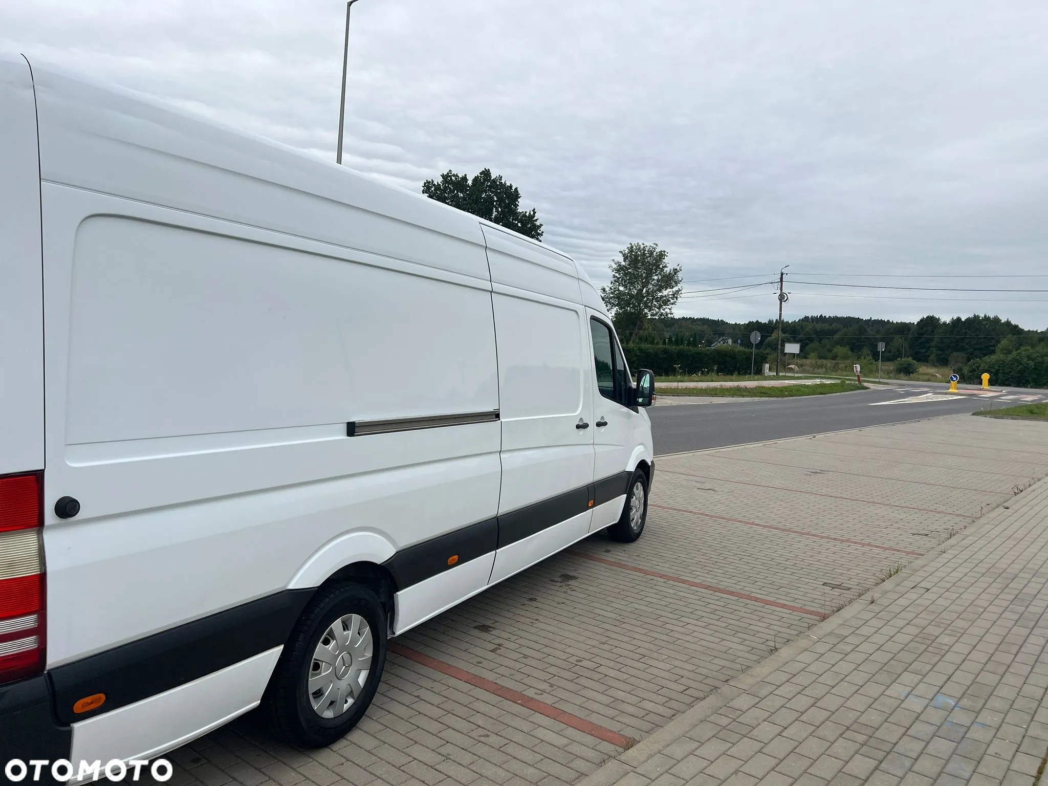 Mercedes-Benz Sprinter - 7