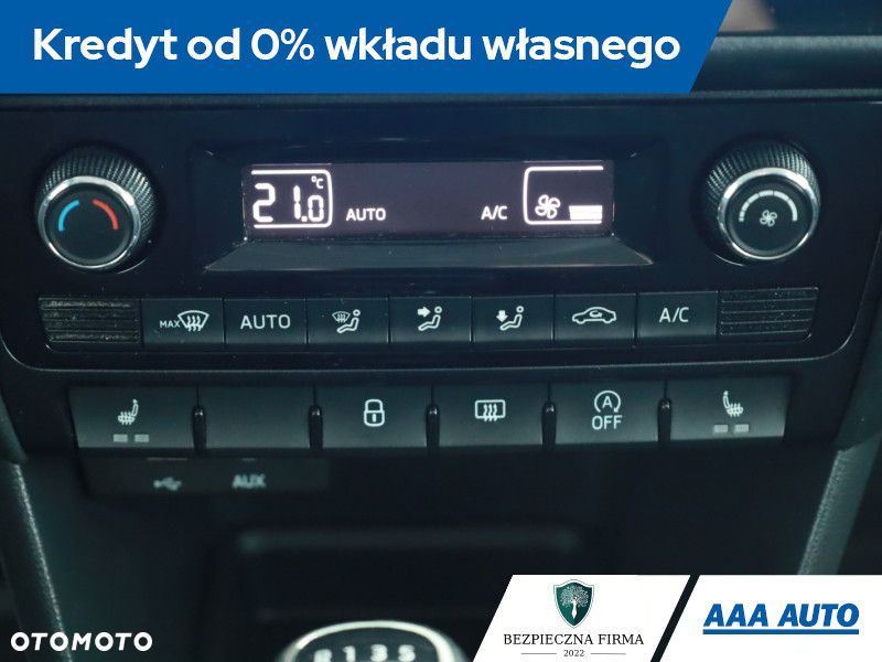 Skoda RAPID - 14