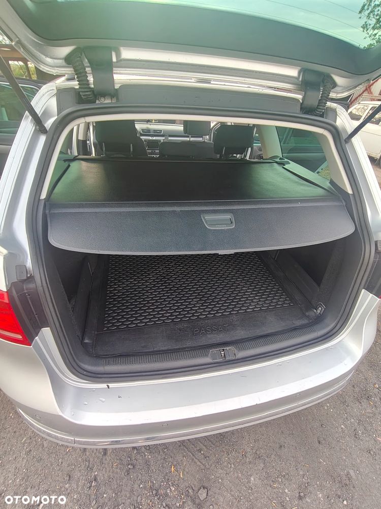 Volkswagen Passat 2.0 TDI Highline - 7