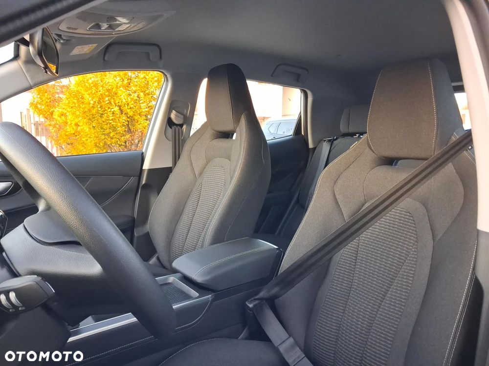 Chery Tiggo 4 1.5 T-GDI HEV Essential DHT - 11