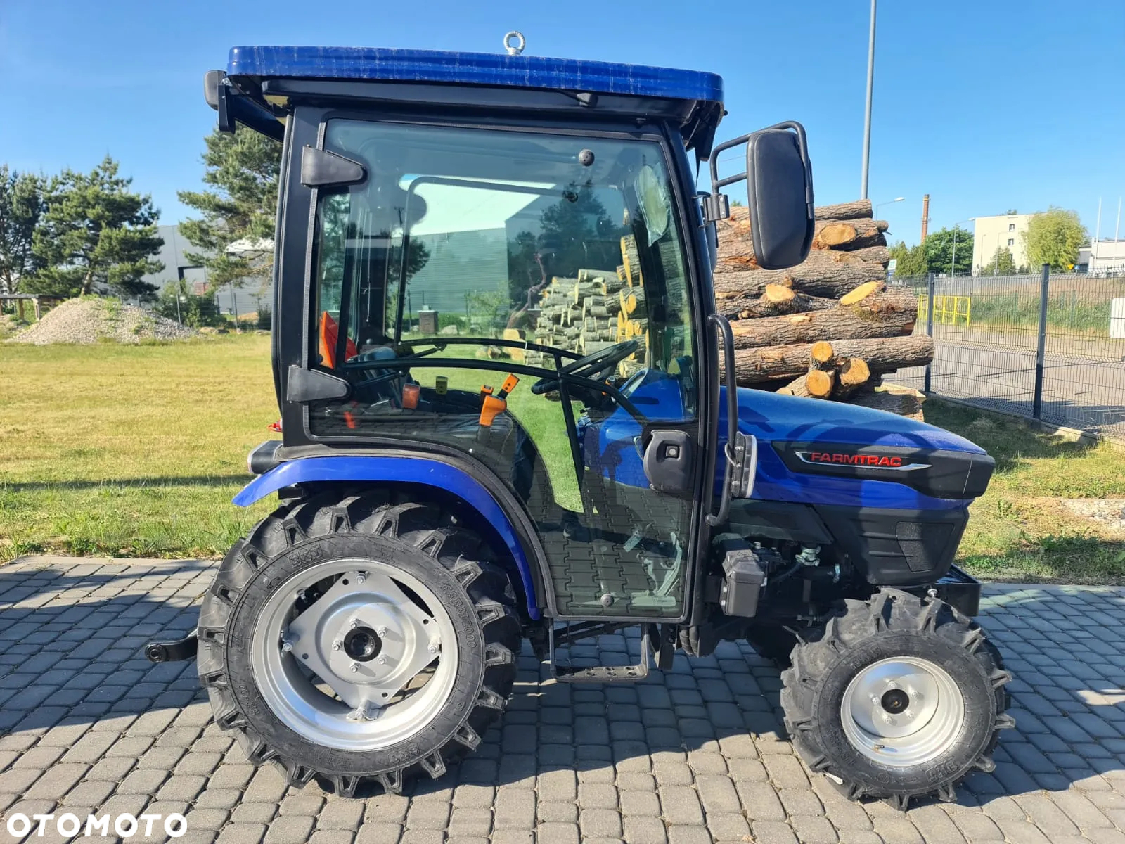 Farmtrac 26 4WD - 17