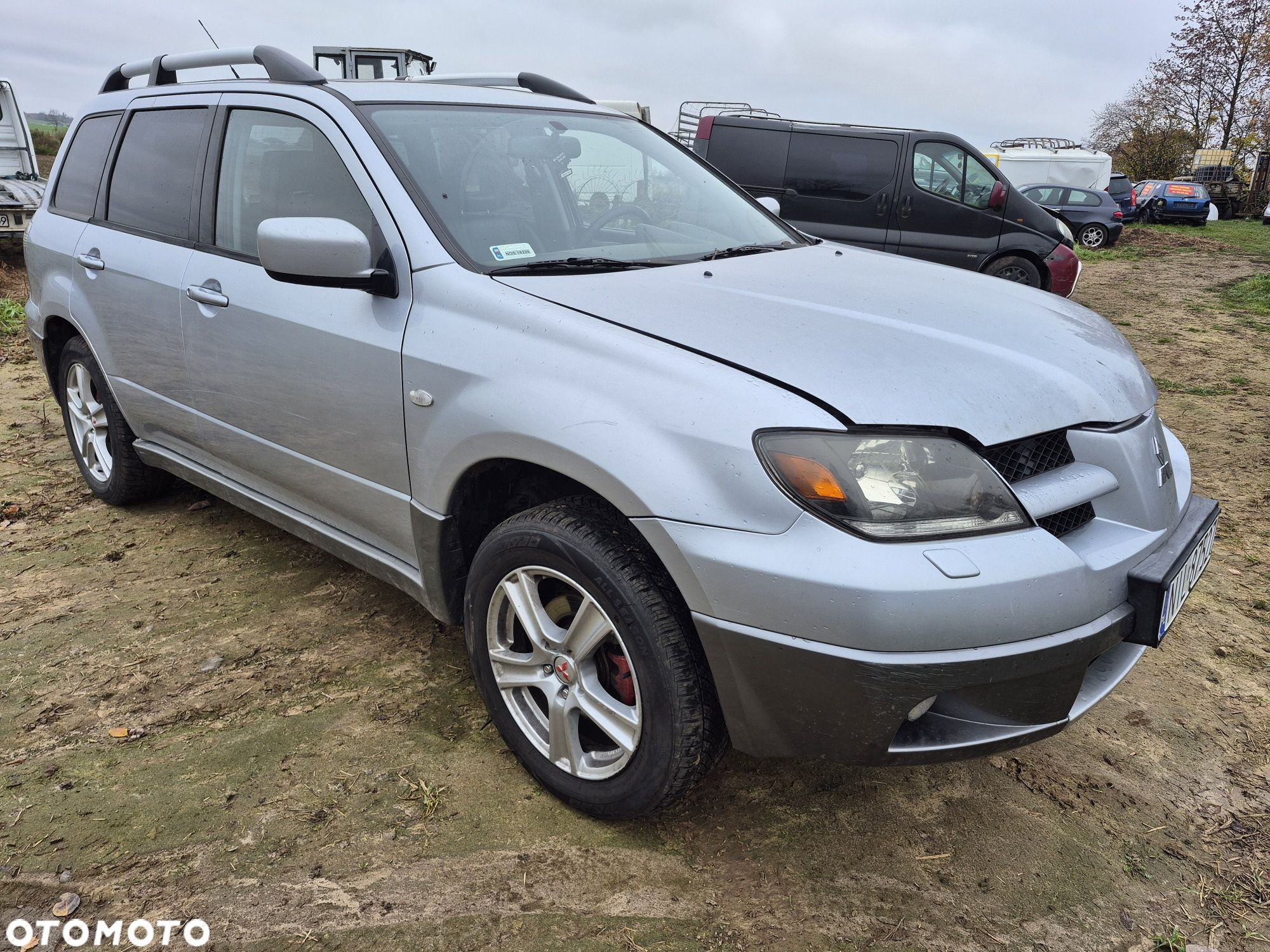 Części mitsubishi Outlander 2.4 b 4g69 kolor a31 silnik maska drzwi - 4