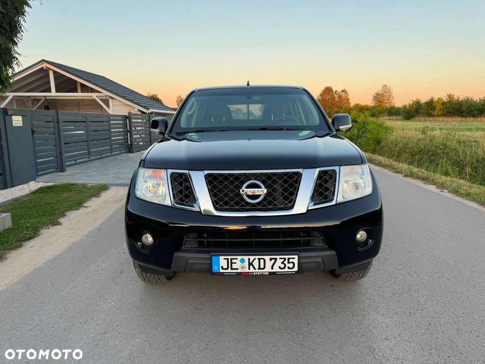 Nissan Navara - 2