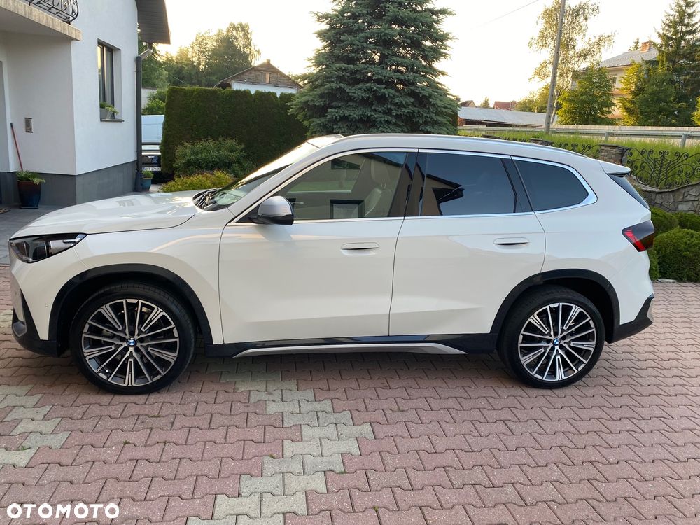 BMW X1 xDrive25i xLine - 9