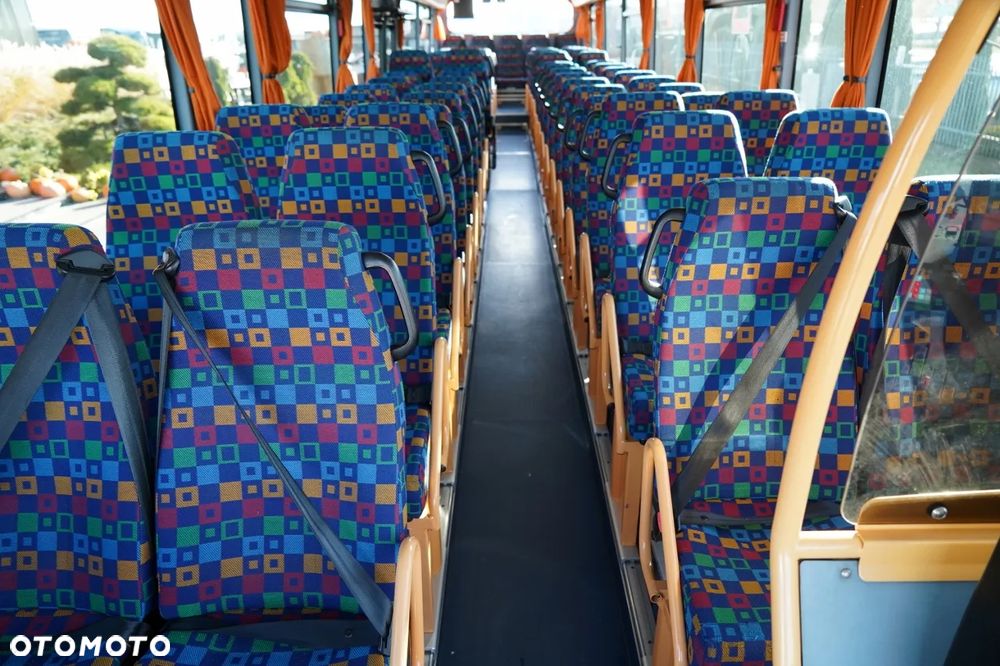 Irisbus RECREO / EURO5 / SPROWADZONY / MANUAL / - 23