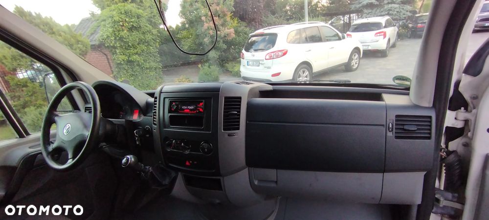 Volkswagen Crafter - 11