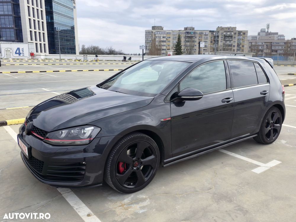 Volkswagen Golf 2.0 TSI BMT DSG GTI - 9