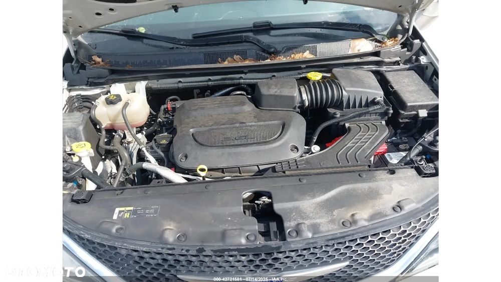 Chrysler Pacifica - 11