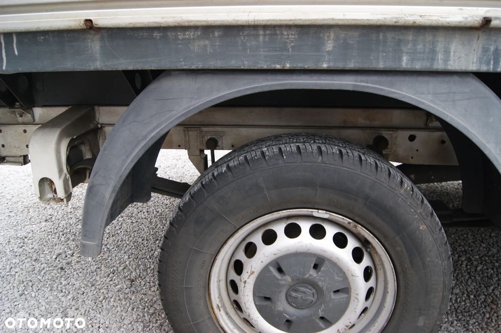 Volkswagen Crafter - 14