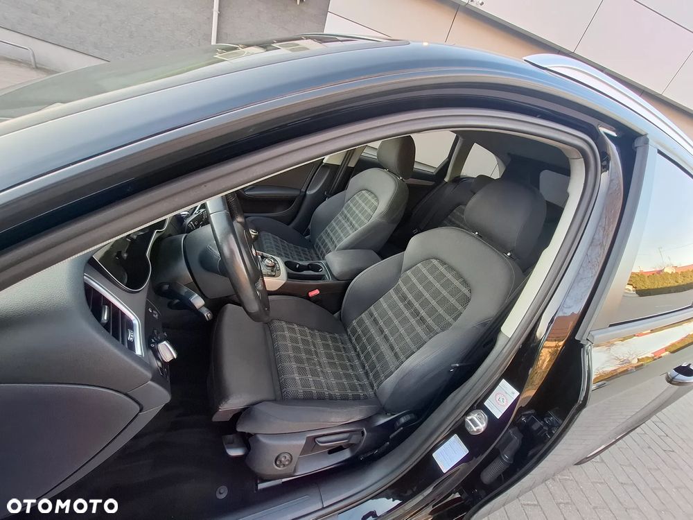 Audi A4 Avant 2.0 TDI DPF Ambition - 10