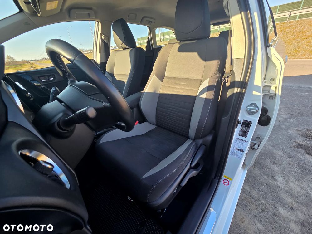 Toyota Auris - 36
