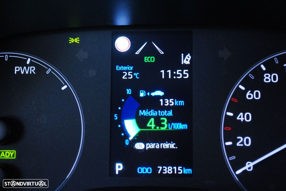 Toyota Yaris 1.5 HDF Comfort Plus - 13