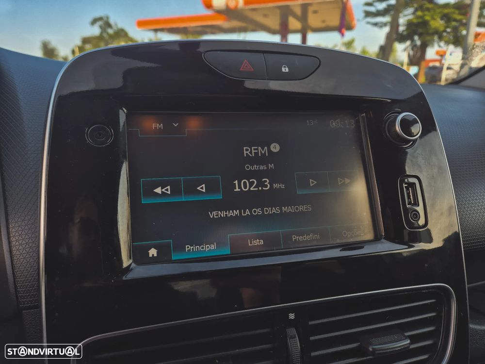 Renault Clio (Energy) dCi 90 Bose Edition - 21