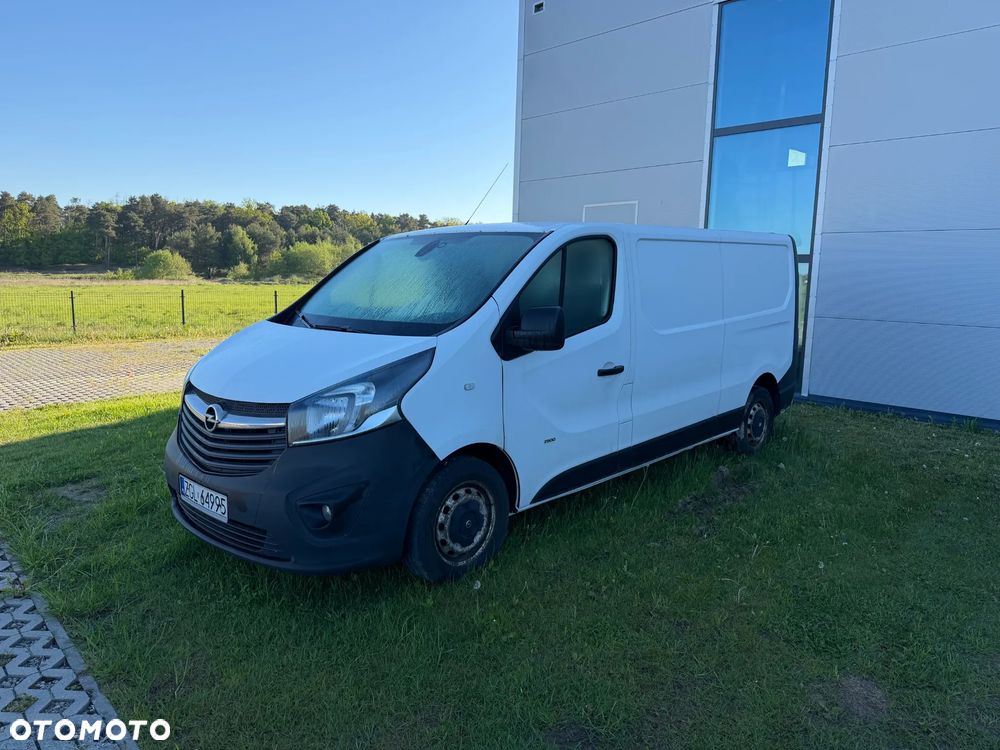 Opel Vivaro - 1