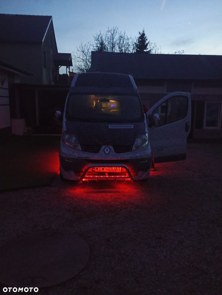 Renault Trafic - 15