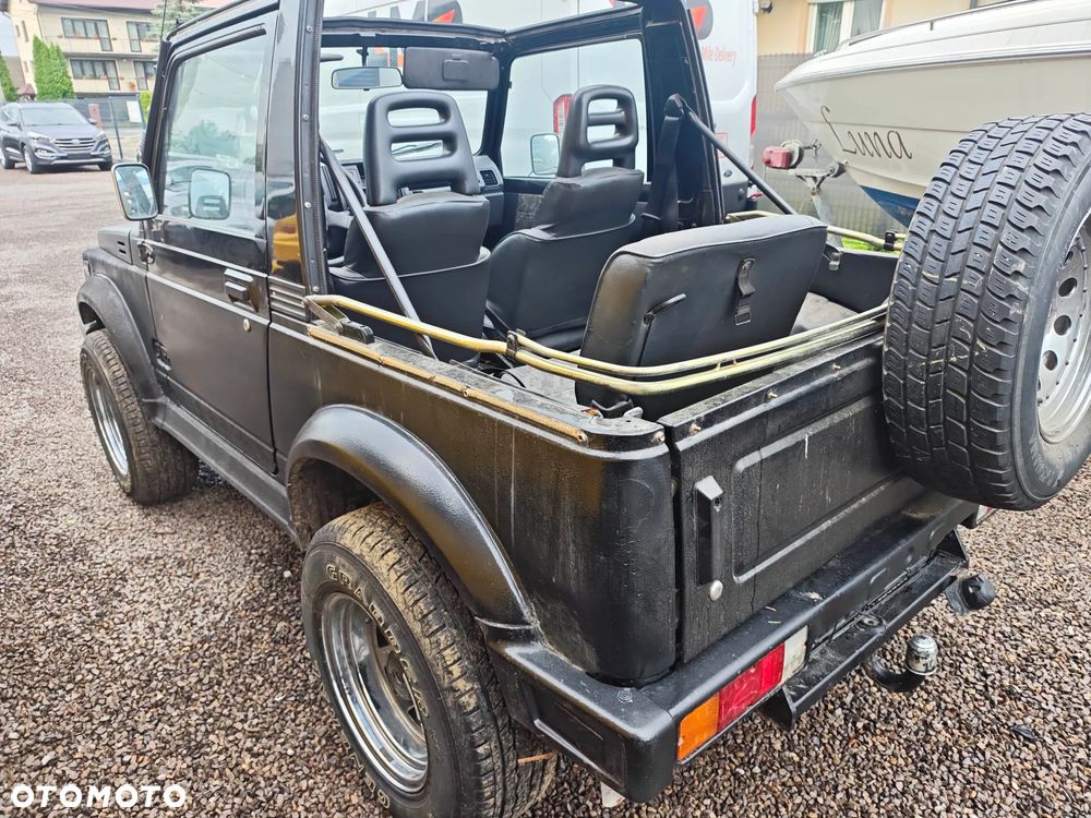 Suzuki Samurai - 6