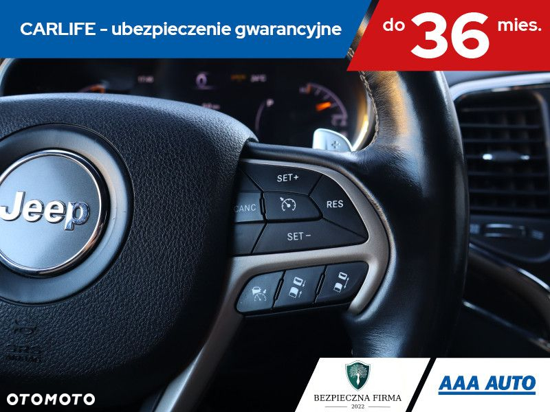 Jeep Grand Cherokee - 18