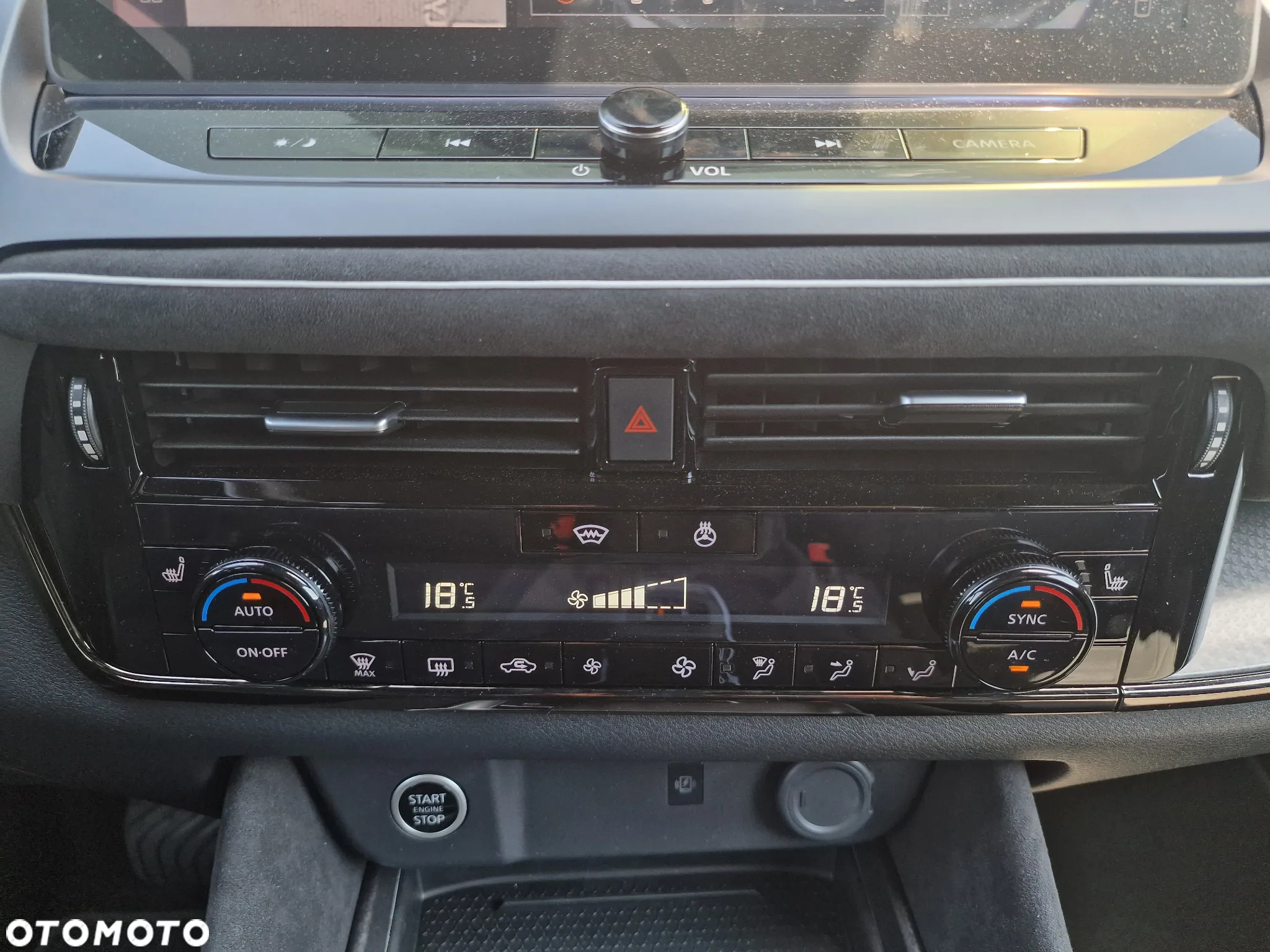 Nissan Qashqai 1.3 DIG-T mHEV N-Design Xtronic - 12