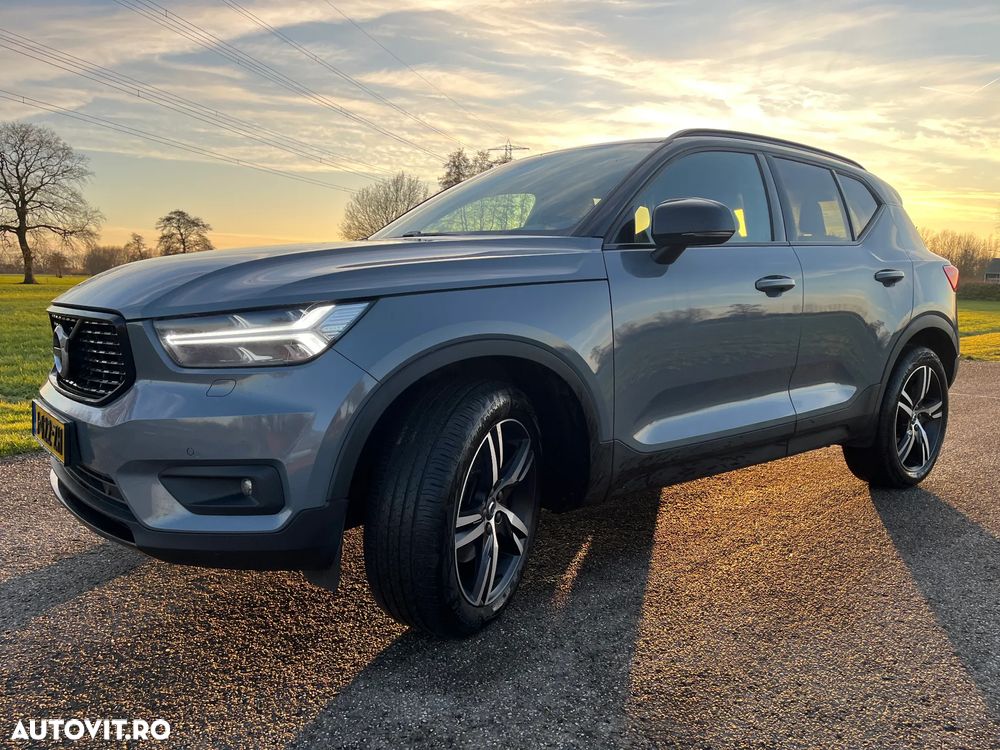 Volvo XC 40 D3 AWD R-Design - 2