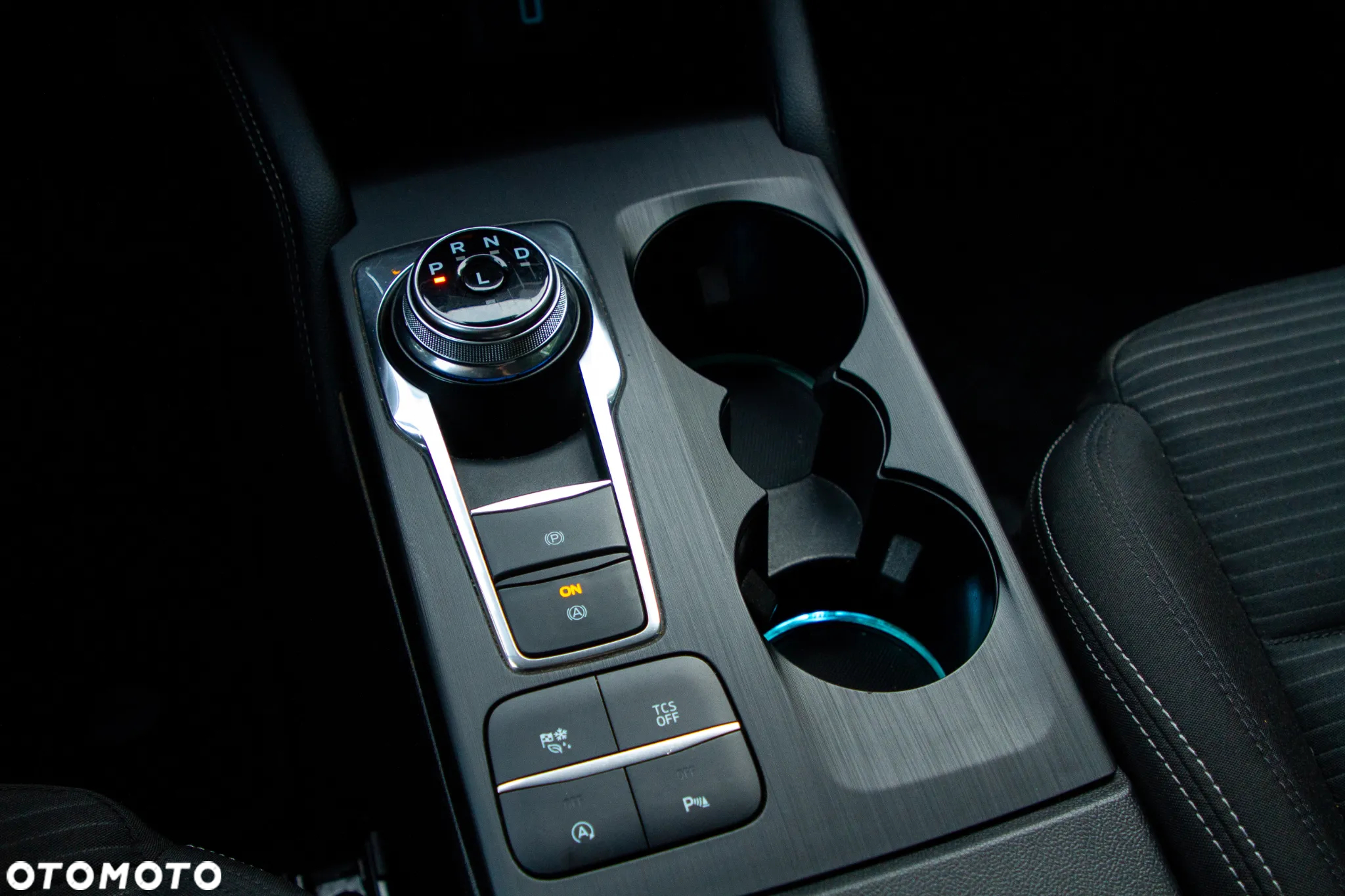 Ford Focus Turnier 1.5 EcoBlue Start-Stopp-System TITANIUM X - 19