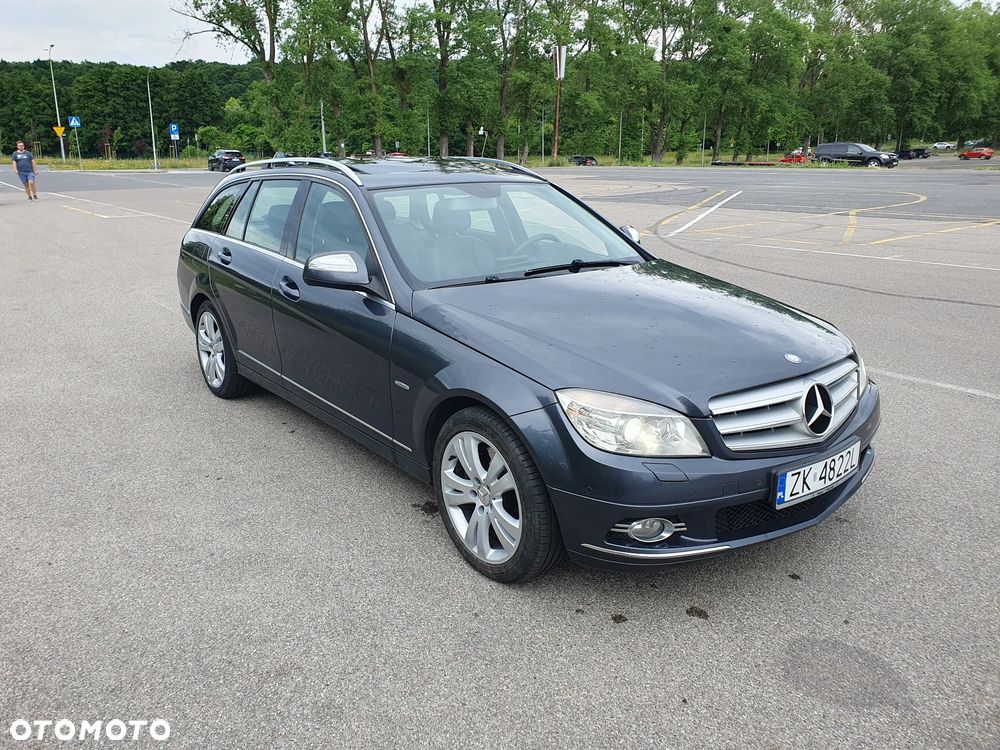 Mercedes-Benz Klasa C 320 CDI 7G-TRONIC Avantgarde - 24