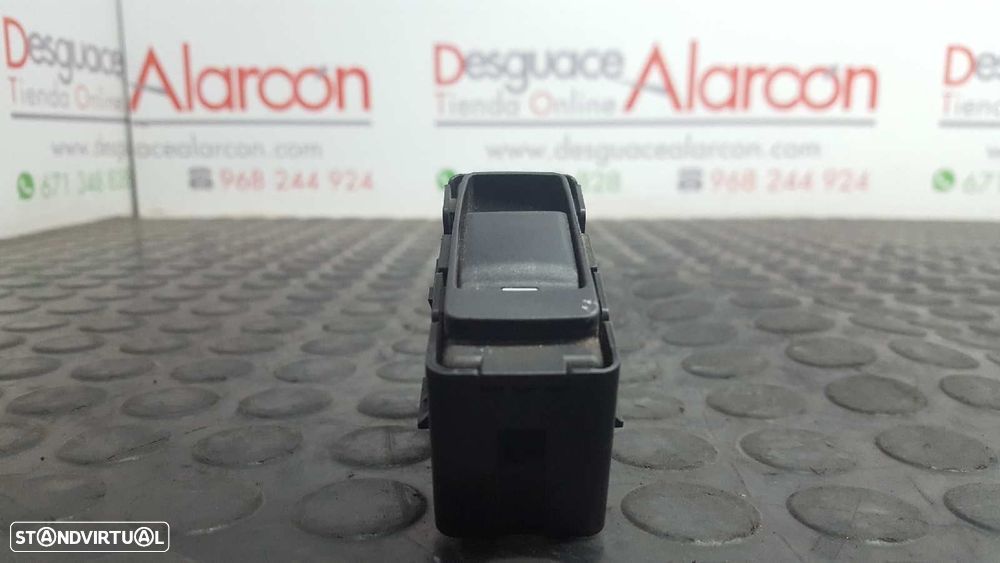 COMANDO DO ELEVADOR TRASEIRO DIREITO CHRYSLER 300 C 3.0 CRD - 1