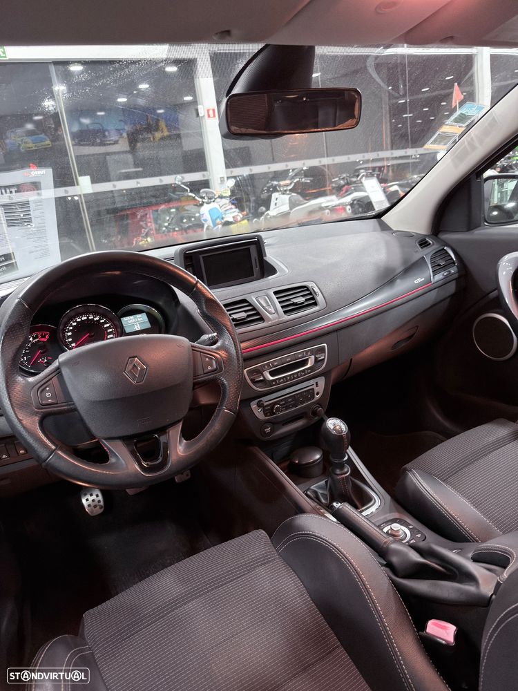 Renault Mégane Sport Tourer 1.5 dCi GT Line - 22