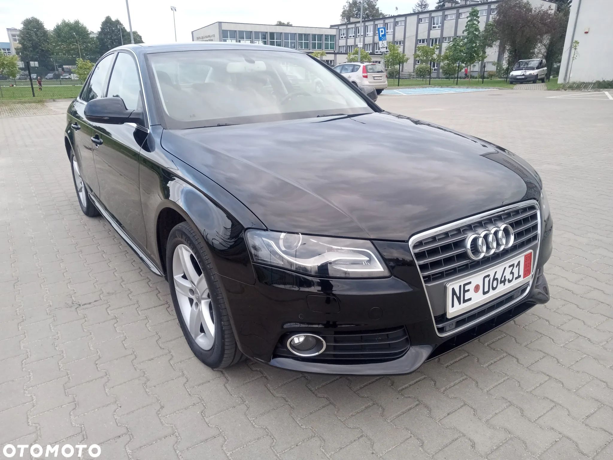 Audi A4 2.0 TDI DPF Ambition - 1