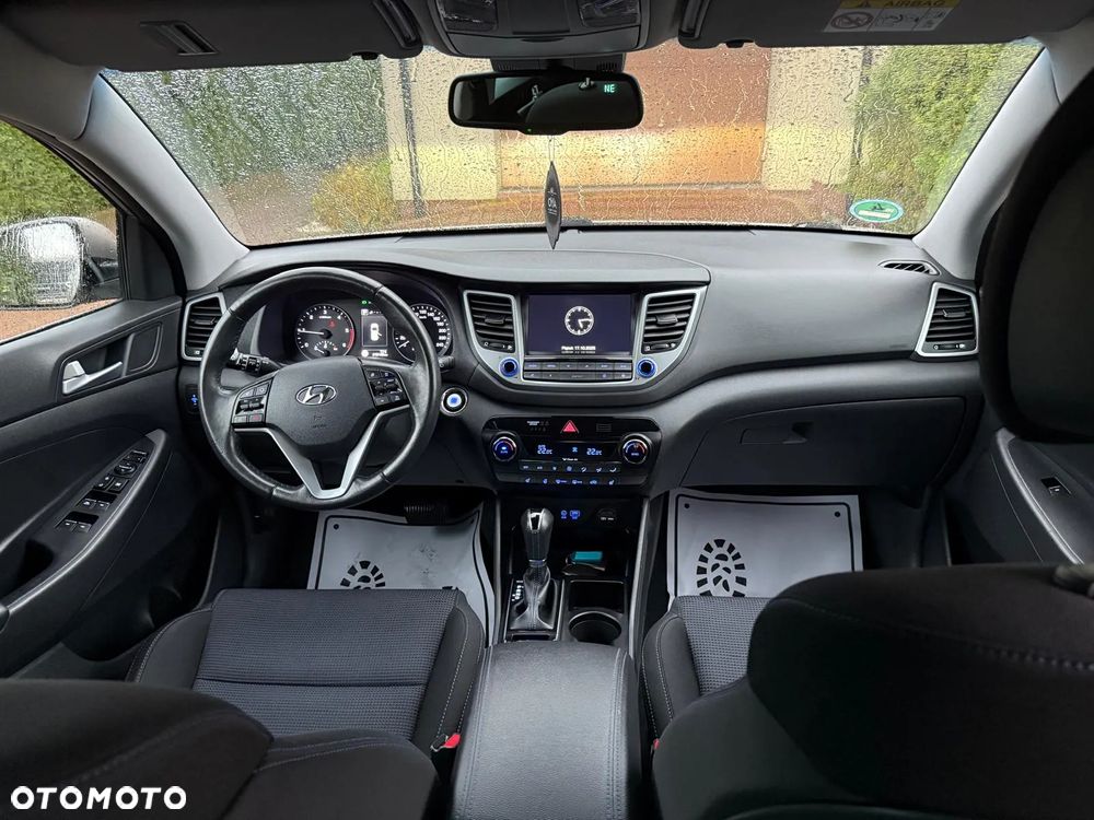 Hyundai Tucson 2.0 CRDi 4WD Automatik Style - 19