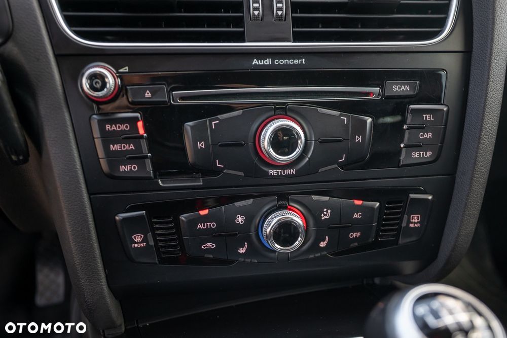 Audi A4 Avant 2.0 TDI DPF Attraction - 25