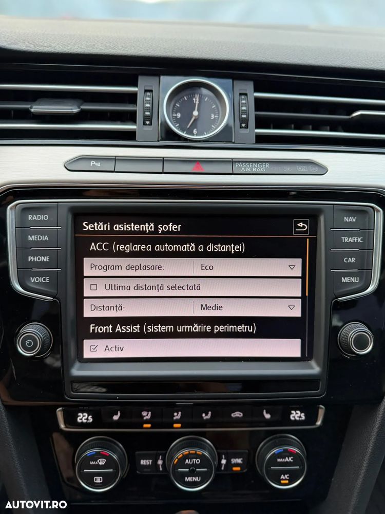 Volkswagen Passat 1.6 TDI SCR DSG Business - 22