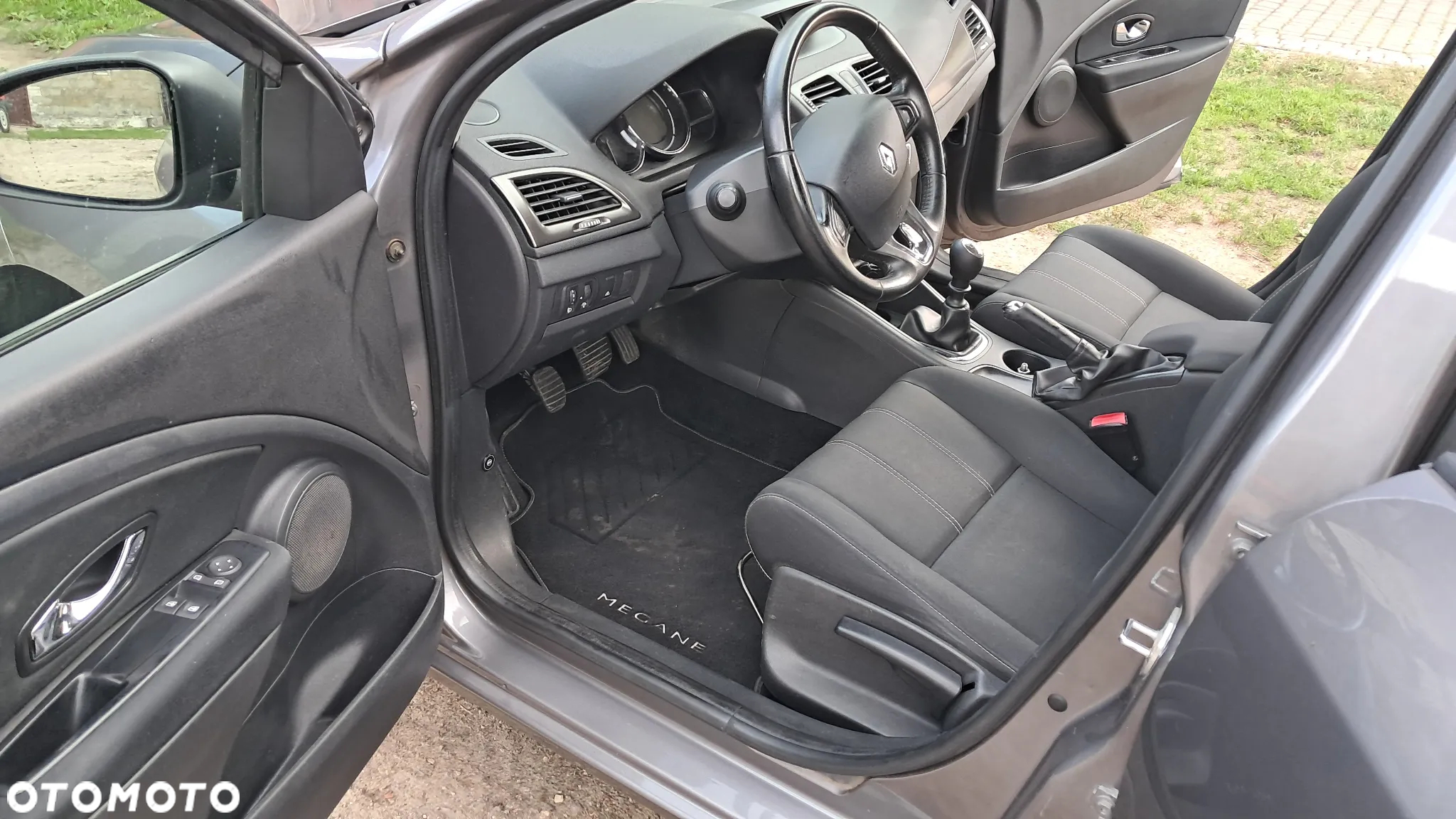 Renault Megane 1.6 16V Expression - 11