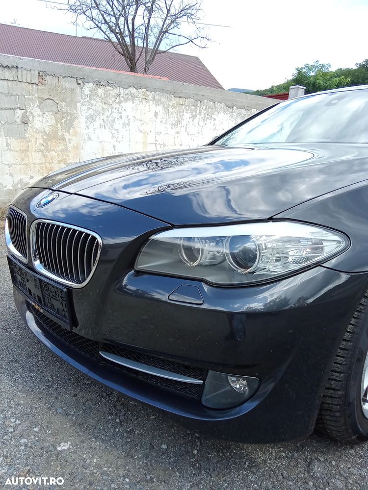 BMW Seria 5 520d Luxury Line - 7